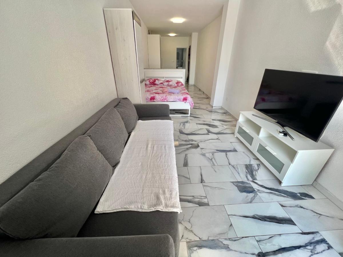 דראמליי Apartmani Ana מראה חיצוני תמונה