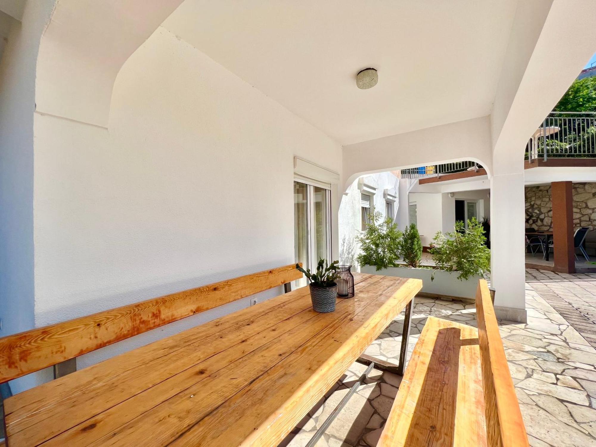 דראמליי Apartmani Ana מראה חיצוני תמונה